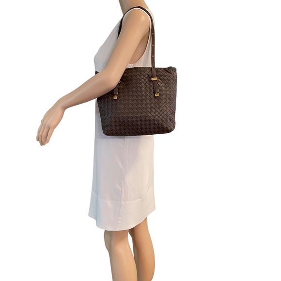 Bottega Veneta Intrecciato small tote 162937 Leather Shoulder Handbag Brown - Picture 2 of 16